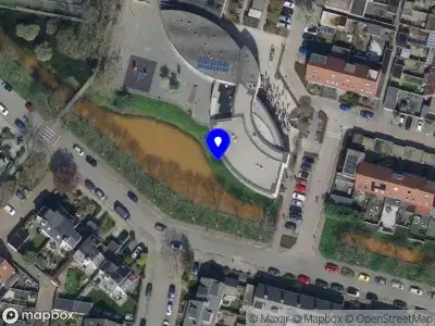 Politie met grote spoed naar de Jan van Scorelstraat in Oosterhout vanwege letsel