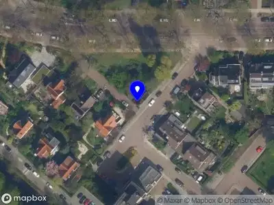 112 melding Ambulance met grote spoed naar de Burgemeester Le Fèvre de Montignylaan in Rotterdam