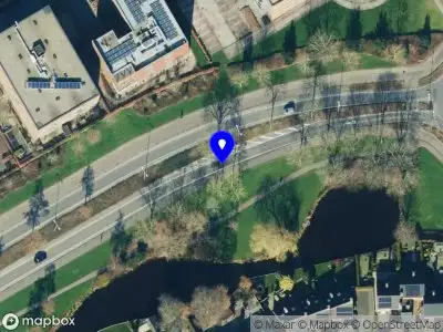 Brandweer met grote spoed naar de Dr. G H Amshoffweg in Hoogeveen