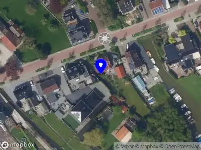 Ambulance met gepaste spoed naar de D. Hofstedestraat in Ter Aar