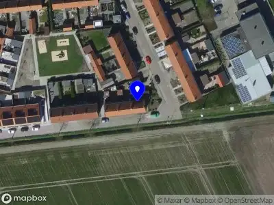 Ambulance met grote spoed naar de Polderstraat in Achthuizen