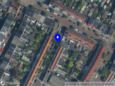 Brandweer met grote spoed naar de Peperstraat in Haarlem