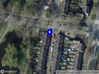 Ambulance met gepaste spoed naar de Vlinderveen in Spijkenisse