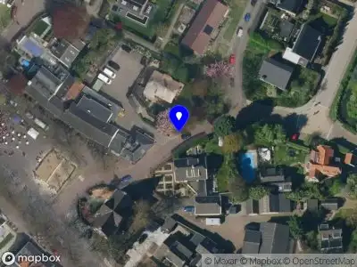 Brandweer met gepaste spoed naar de Beneden Molenweg in Beusichem vanwege waarnemen gaslucht