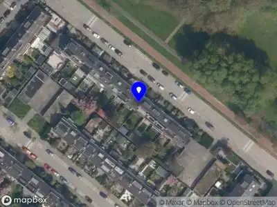 Ambulance met grote spoed naar de Berberisweg in Rotterdam