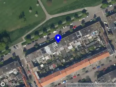 Ambulance met grote spoed naar de Vlaardingerdijk in Schiedam