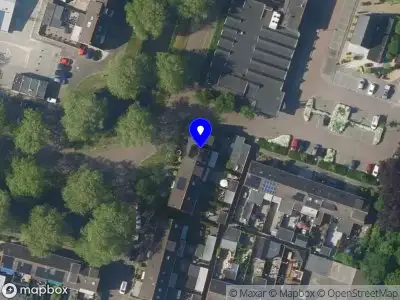 Brandweer met grote spoed naar de Koolmees in Bunschoten-Spakenburg vanwege afhijsen patient