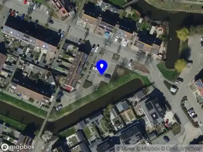 Ambulance met grote spoed naar de Moerbeistraat in Rockanje