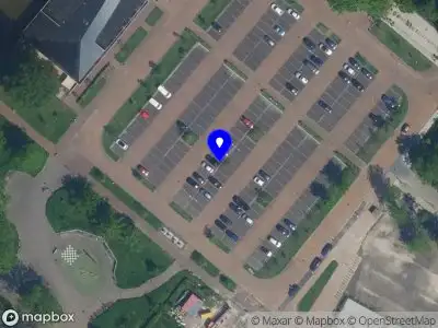 Traumahelikopter met grote spoed naar de Snelliuslaan in Badhoevedorp