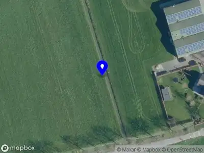 Politie naar de Rooijensestraat in Hoenzadriel vanwege aanrijding met letsel