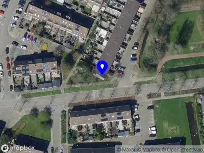 Politie naar de Korenbloem in Hoogvliet Rotterdam vanwege ongeval met letsel