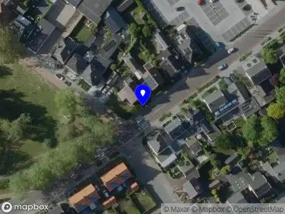 Politie naar de Onzelievevrouwestraat in Weert vanwege aanrijding met letsel