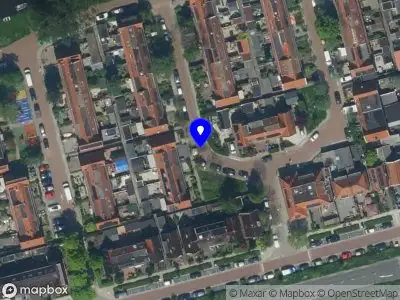 Ambulance met gepaste spoed naar de Pieter Gerritszn Visstraat in Zaandijk