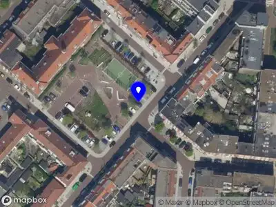 Ambulance met gepaste spoed naar de Van Swindenstraat in Schiedam