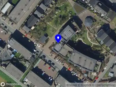 Ambulance met gepaste spoed naar de Doradehof in Hoogvliet Rotterdam