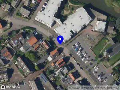 Politie naar de Van Hardenbroeklaan in Bunnik vanwege aanrijding met letsel