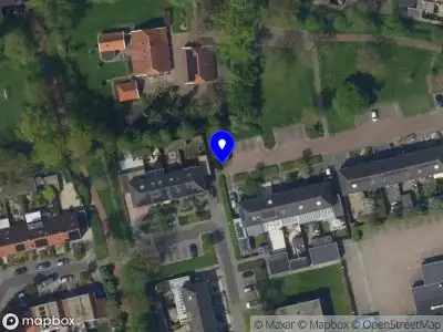 Brandweer met grote spoed naar de Ruysdaellaan in Nijkerk vanwege gebouwbrand