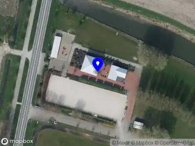 Politie naar de Oud-Beijerlandse Langeweg in Nieuw-Beijerland vanwege dier(en) in nood
