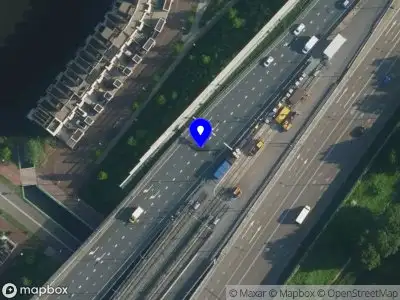 Snelheidscontrole op Nieuwe Leeuwarderweg te Amsterdam