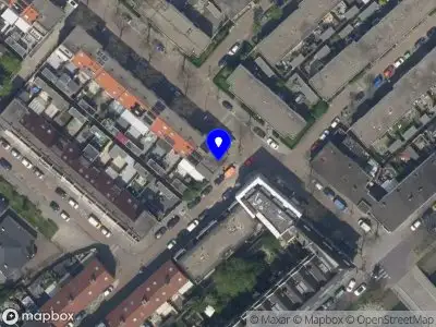 Ambulance met gepaste spoed naar de Seringenstraat in Rotterdam