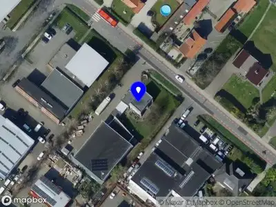 Ambulance met grote spoed naar de Kerkweg in Zuidland