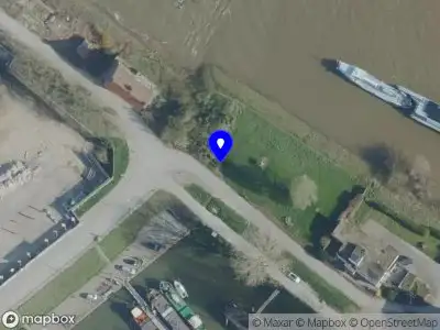 112 melding Politie naar de Havenweg in Nijmegen vanwege personen te water