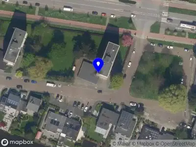 Ambulance met gepaste spoed naar de Karel de Grotelaan in Vlaardingen