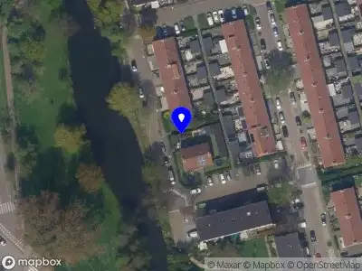 Ambulance met gepaste spoed naar de Ammanstraat in Vlaardingen