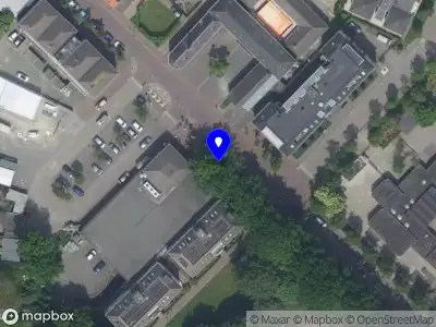 Brandweer met gepaste spoed naar de Kloosterstraat in Wouw vanwege een liftopsluiting