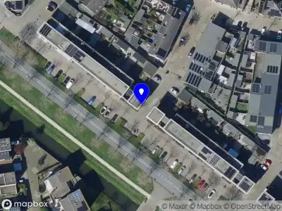 Ambulance met gepaste spoed naar de Marie van Zeggelenstraat in Spijkenisse