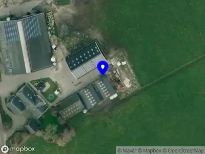 Brandweer met grote spoed naar de Ruiterpad in Den Ham vanwege voertuigbrand