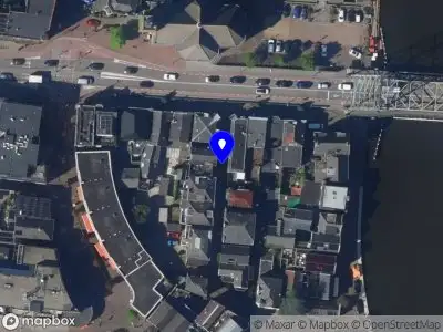 Ambulance met gepaste spoed naar de Bootstraat in Boskoop