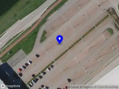 Brandweer met gepaste spoed naar de Zeelandlaan in Terneuzen vanwege een liftopsluiting