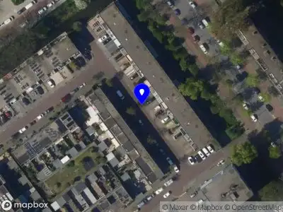 Ambulance met gepaste spoed naar de Hooghalenstraat in 's-Gravenhage