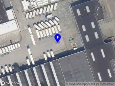 Brandweer met grote spoed naar de Fokkerstraat in Schiedam vanwege stankoverlast