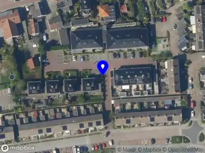 Brandweer met grote spoed naar de Prinses Amaliastraat in Benthuizen vanwege waarnemen gaslucht