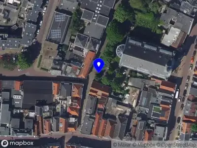 Ambulance met gepaste spoed naar de Oude Lombardstraat in Gorinchem