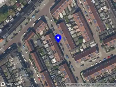 112 melding Brandweer met grote spoed naar de Gerststraat in Rotterdam vanwege waarnemen gaslucht