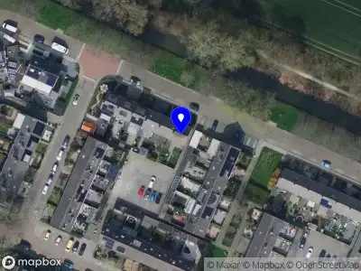 Ambulance met gepaste spoed naar de Nassaulaan in Puttershoek