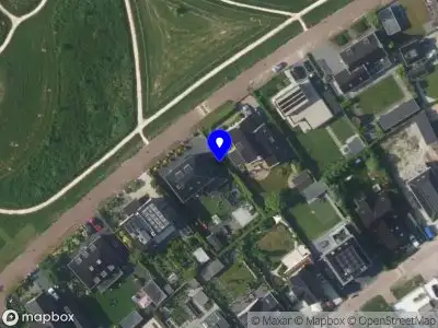 Brandweer met grote spoed naar de Pauwlaan in Almere vanwege waarnemen gaslucht