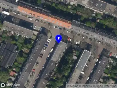 Ambulance met gepaste spoed naar de Terschellingsestraat in Rotterdam