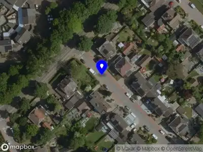 Brandweer met gepaste spoed naar de Middenstraat in Heerlen vanwege afhijsen patient