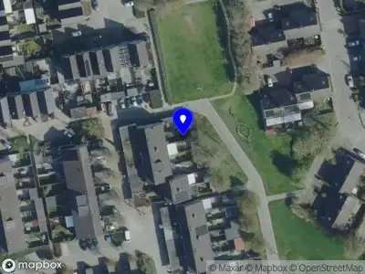 Brandweer met grote spoed naar de Van Ruysdaelweg in Groesbeek vanwege gebouwbrand