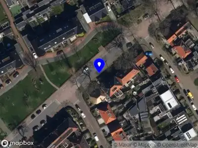 Brandweer met grote spoed naar de Valkstraat in Leeuwarden vanwege afgaan automatisch brandalarm