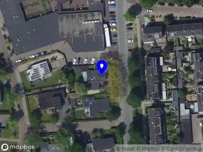 Ambulance met gepaste spoed naar de Elzenlaan in Dordrecht