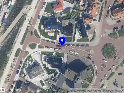 Ambulance met gepaste spoed naar de Prins Mauritsstraat in Zandvoort