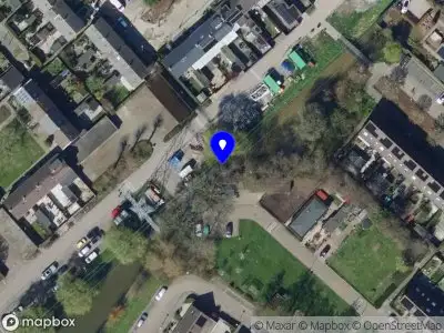 112 melding Brandweer met grote spoed naar de Landweg in Poortugaal vanwege reanimatie