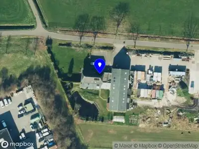 Politie met grote spoed naar de Achteromsedijk in Tiendeveen vanwege ongeval met letsel