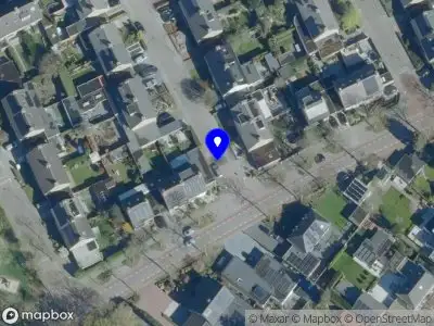 Brandweer met grote spoed naar de Gladiolenstraat in Rosmalen vanwege waarnemen gaslucht