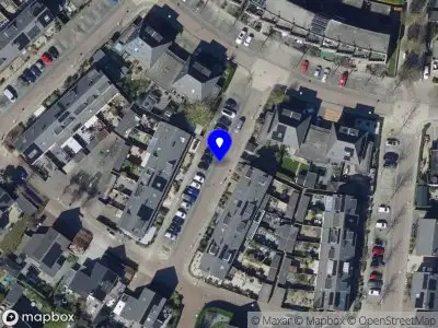 Ambulance met grote spoed naar de Majeurstraat in Hellevoetsluis